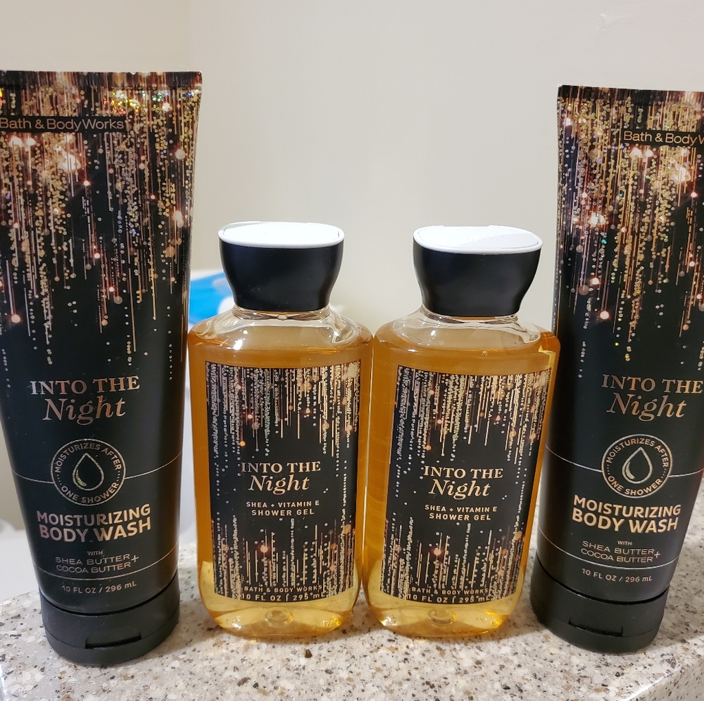 Bath and Body Works shower gel and body wash